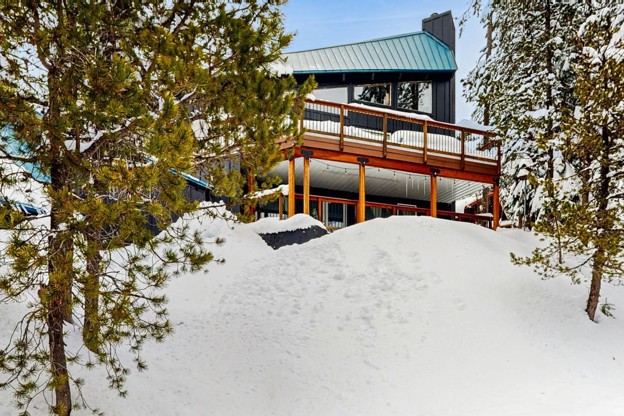 Flying Stag: Main Lodge Government Camp Exterior foto
